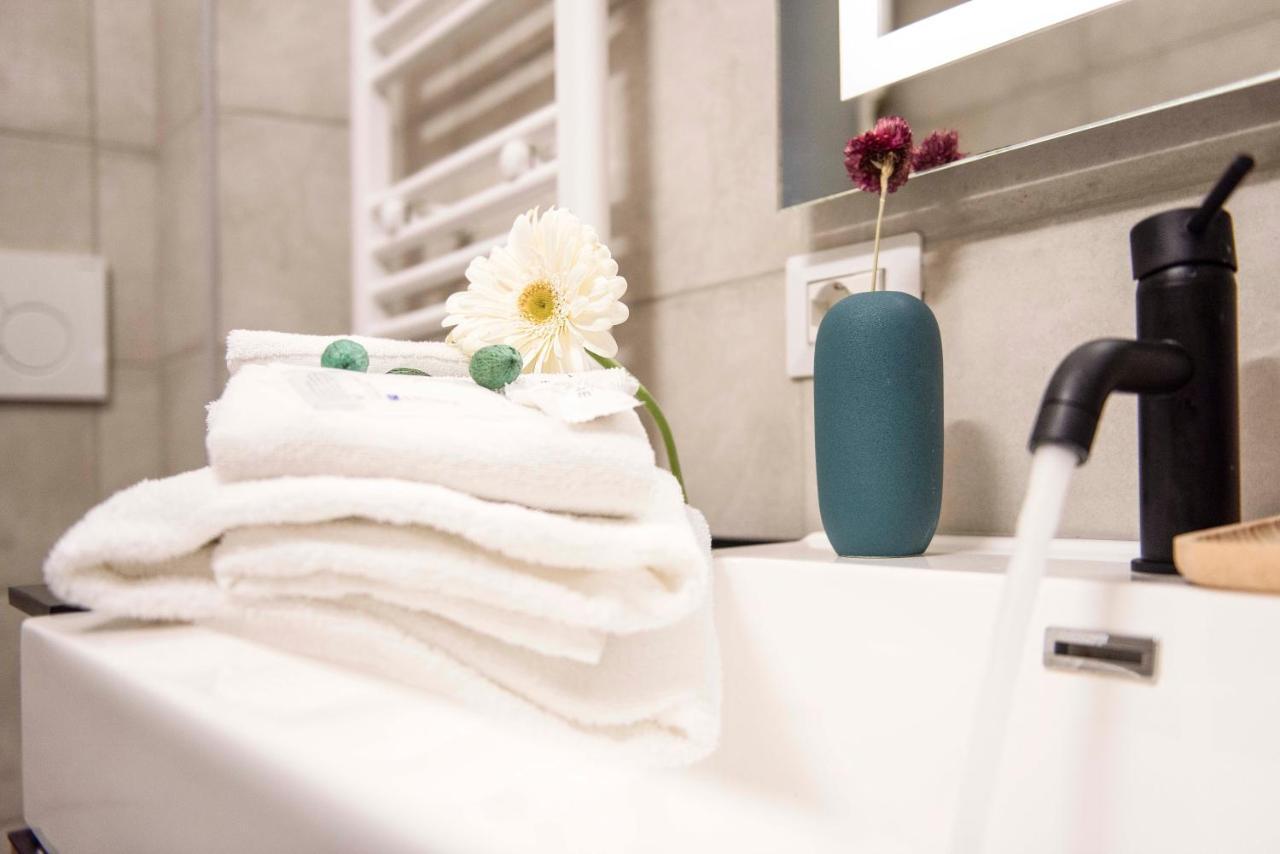 Stranamore Apartments Trastevere Rzym Zewnętrze zdjęcie
